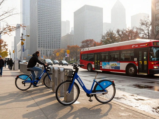 CTA vs Divvy in Chicago: Best Short-Trip Option by Neighborhood