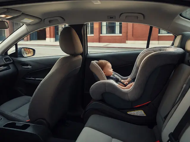 Chicago Car Seat Laws & Installation: A Parent’s Guide to Child Safety